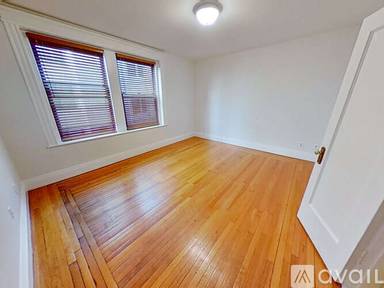 Main picture of 466 Commonwealth Ave
