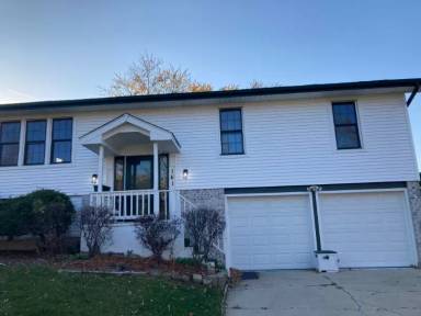 Main picture of 161 Oakwood Dr