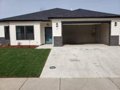 Main picture of 263 Samuel Lane Loop Rd