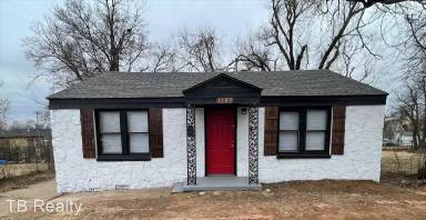 Main picture of 1107 N Bath Ave