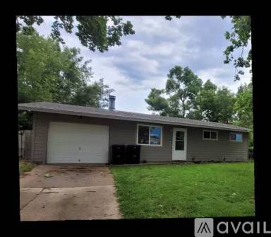 Main picture of 1208 Yale Ave