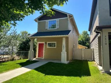 Main picture of 1421 S Denver Ave