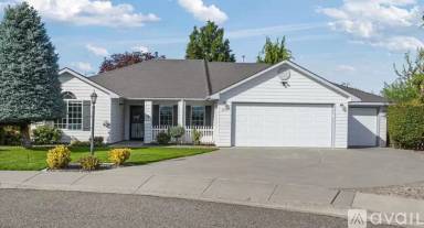 Main picture of 2467 N Rhode Island Ct