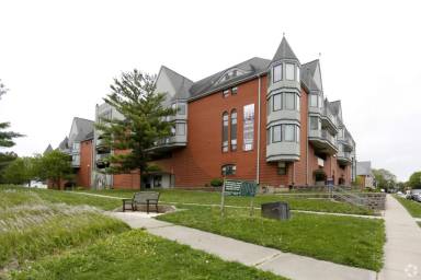 Main picture of Crestview Apts