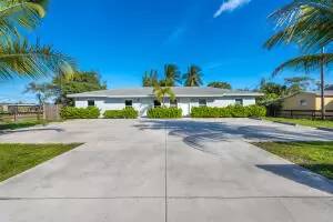 Main picture of 2449 Saranac Ave
