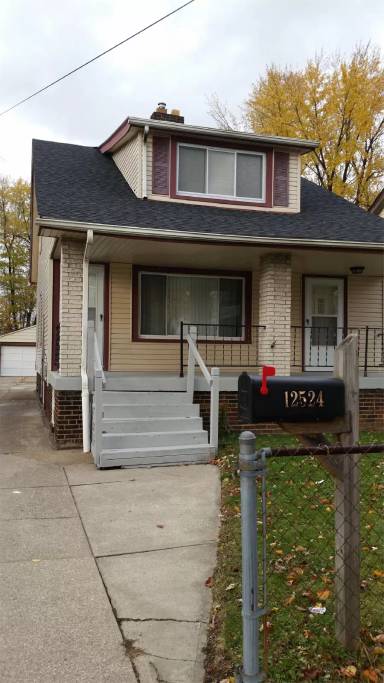 Main picture of 12524 Lena Ave