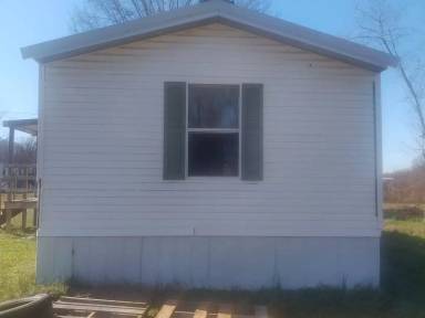 Main picture of 310 Mathis Rd