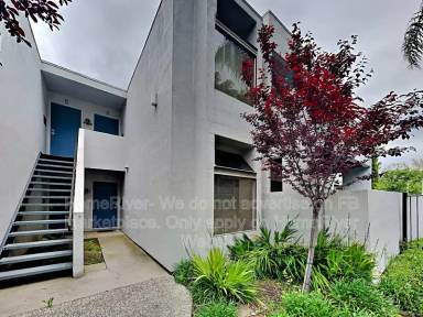 Main picture of 6220 Gloria Dr