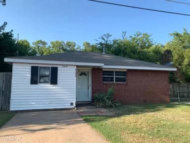 Main picture of 1133 Garden Dr