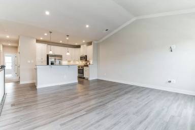 Main picture of 24702 Hutchinson Farm Dr