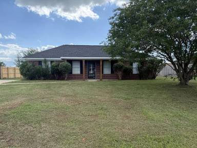 Main picture of 14287 Lexington Dr