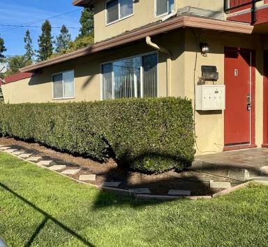 Main picture of 1053 W Hamilton Ave