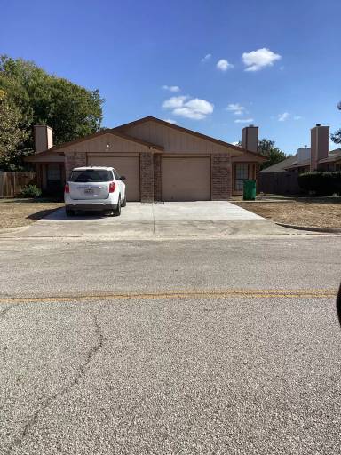 Main picture of 5824 Silver Sage Dr
