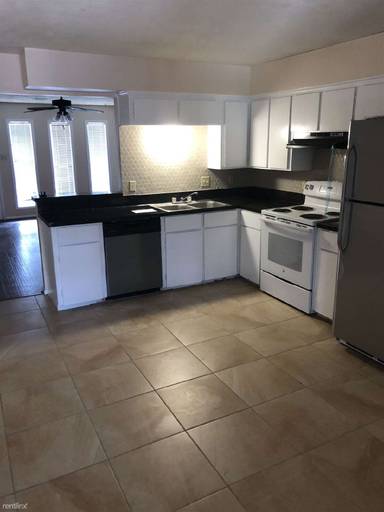 Main picture of 2408 Bosque Dr