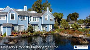 Main picture of 350 Marina Village Way