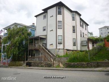 Main picture of 125 Perry Ave