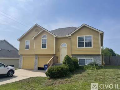 Main picture of 2103 Goodell Ct