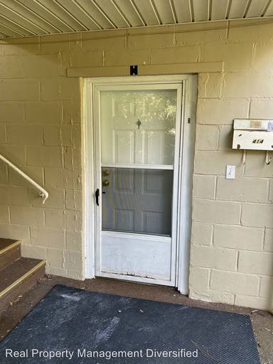 Main picture of 414 NE 10th Ave