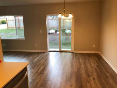Main picture of 1813 SW Cooper Way