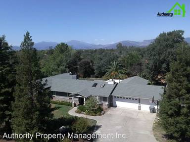 Main picture of 1102 Hope Ln