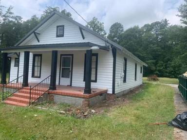 Main picture of 333 S Hulin Ave