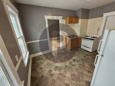 Main picture of 2059 West 105th Street