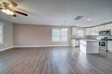 Main picture of 1414 Mason St