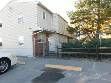 Main picture of 553 Garfield Dr