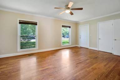 Main picture of 1903 Middle Tennessee Blvd