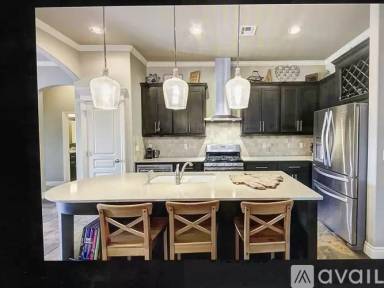 Main picture of 19225 Blossom Ct