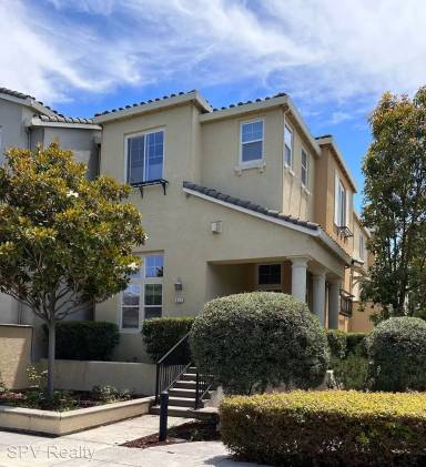 Main picture of 20320 Town Center Ln