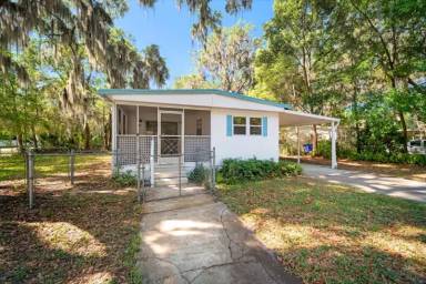 Main picture of 1195 Harmony Dr N