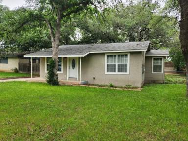 Main picture of 317 North Blvd
