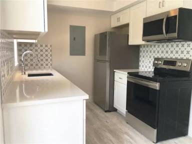 Main picture of 1115 N Andrews Ave