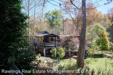 Main picture of 221 Azalea Rd E