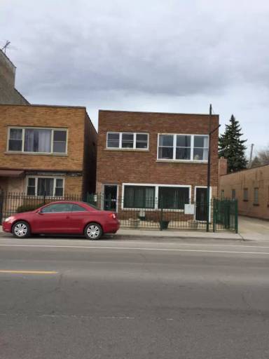 Main picture of 3908 W Diversey Ave