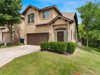 Main picture of 2001 Faro Dr