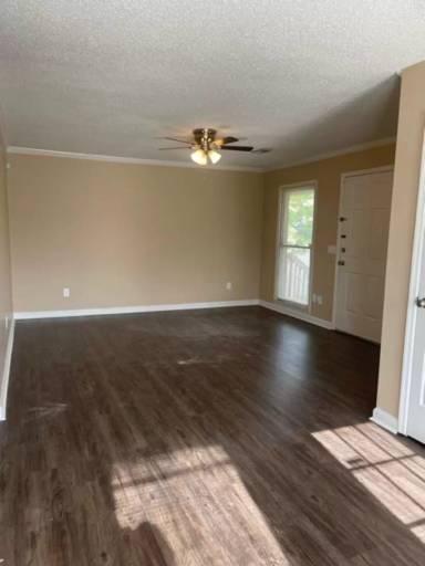 Main picture of 4433 Torrance Dr NW