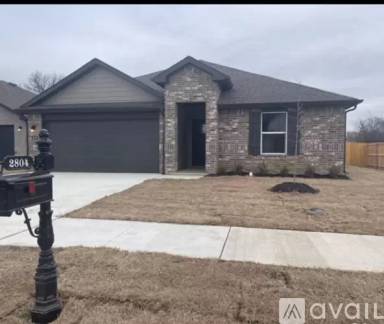 Main picture of 2804 Spring Creek St