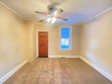 Main picture of 314 W Gay Ave