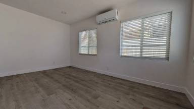 Main picture of 275 Dahlia Ave