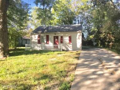 Main picture of 3928 N Lister Ave