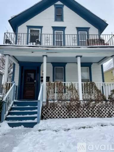 Main picture of 113 Greenwood Pl