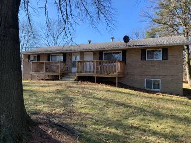 Main picture of 341 N Main St