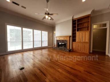 Main picture of 6011 Riverbrook Dr