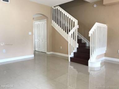 Main picture of 8822 W Flagler St