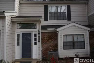 Main picture of 7731 Falcon Rest Cir