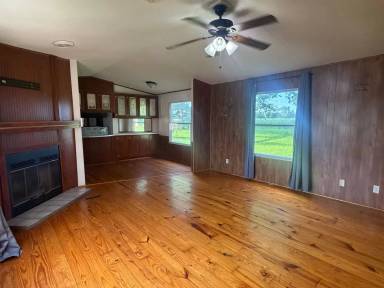Main picture of 1010 George Touchet Rd