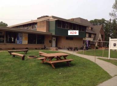 Main picture of 407 Cambridge St