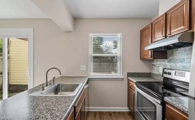 Main picture of 3596 Windmill Dr